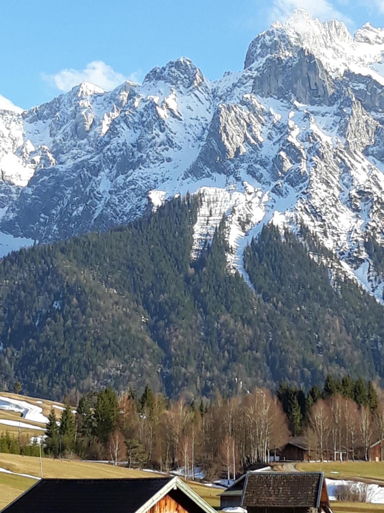 Romantische 5-Sterne- Ferienwohnungen Mittenwald Exterior photo